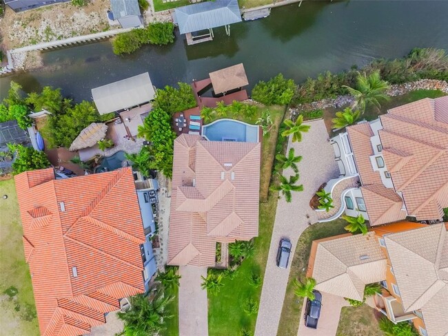 Building Photo - 539 Treviso Dr