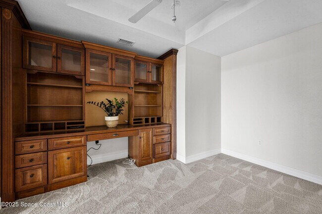 Building Photo - 140 Warsteiner Way