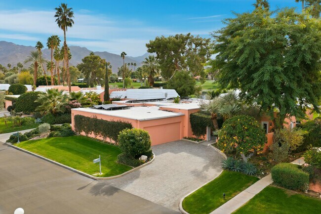 Building Photo - 47125 El Menara Cir