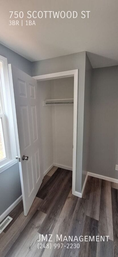 Building Photo - 750 Scottwood St