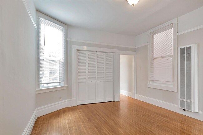 Building Photo - 1168 Church St