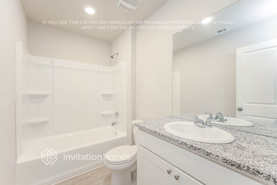 Building Photo - 4311 Levee Rdg