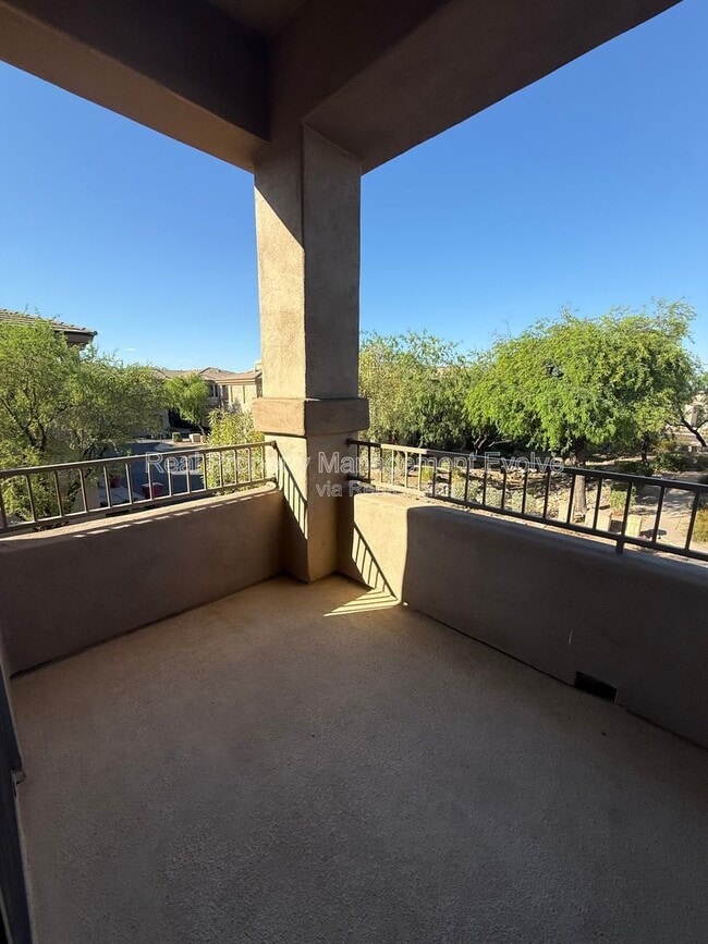 Building Photo - 16420 N Thompson Peak Pkwy
