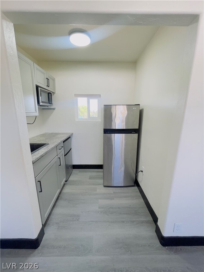 Building Photo - 2317 Santa Rita Dr
