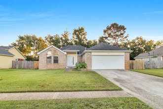 Building Photo - 2232 Fulva Dr