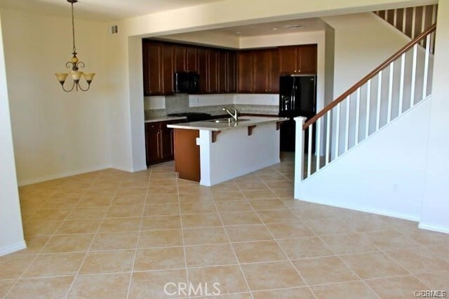 Building Photo - 28632 N Pietro Dr
