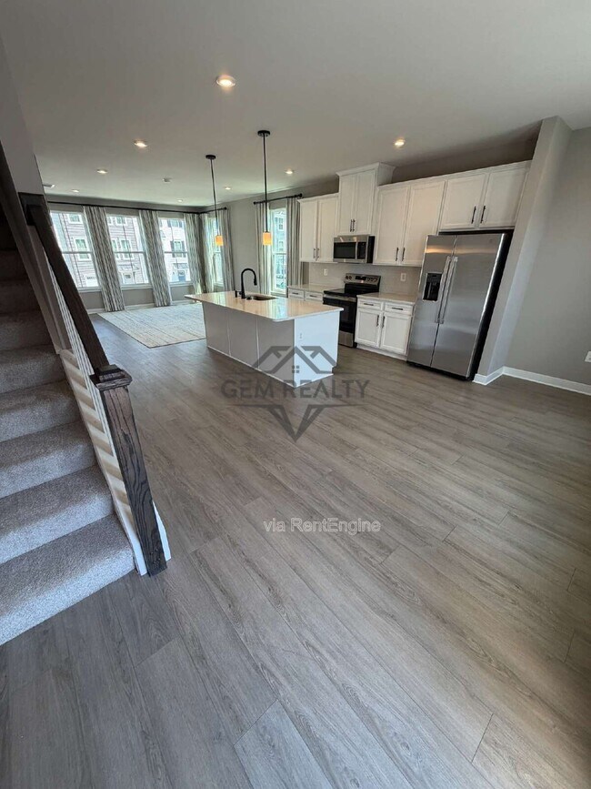 Building Photo - 8700 Stevenson Ln