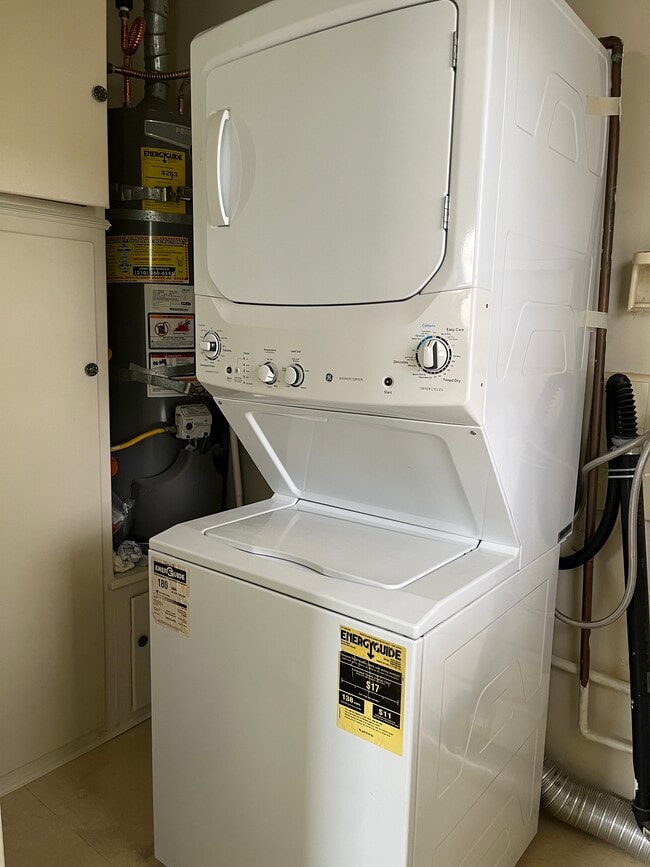 In-unit Laundry - 7026 Flight Ave