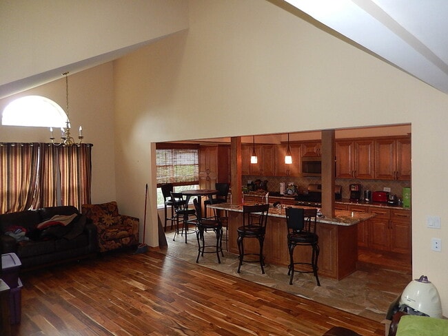 Building Photo - 2814 Gilcrest Ct