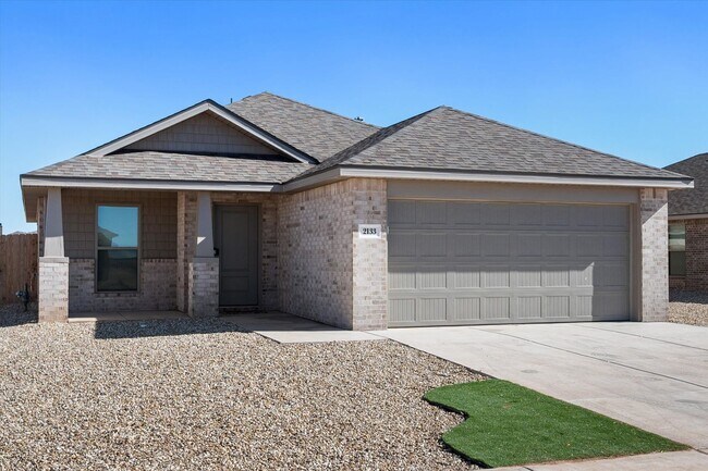 Building Photo - Everything you need is at 2133!!