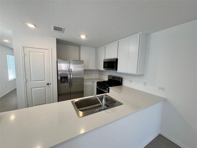 Building Photo - 2322 Dust Devil Dr