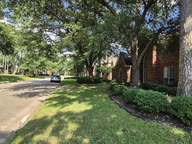 Building Photo - 11771 Quail Creek Dr