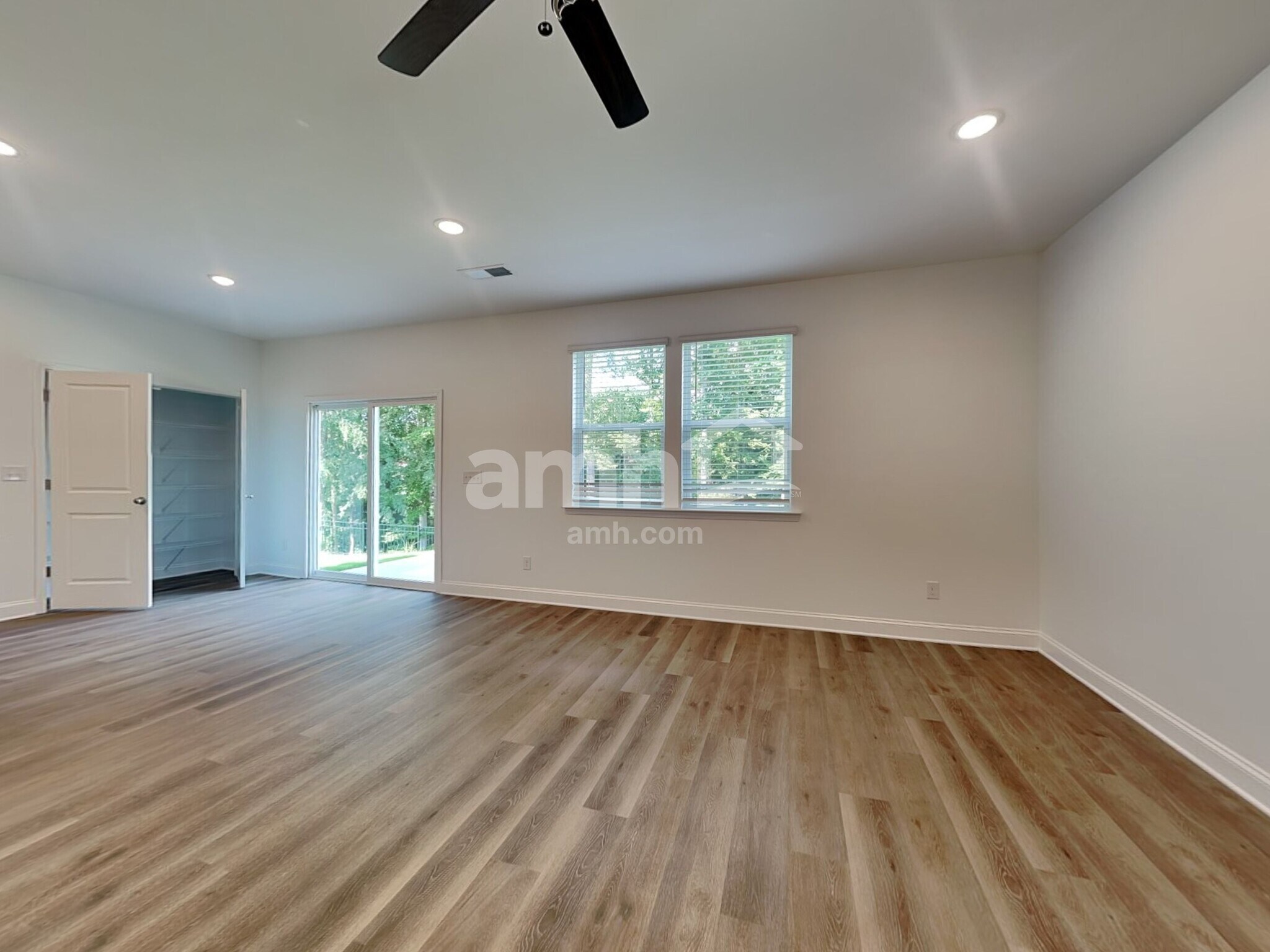 Building Photo - 4780 McDade Lane