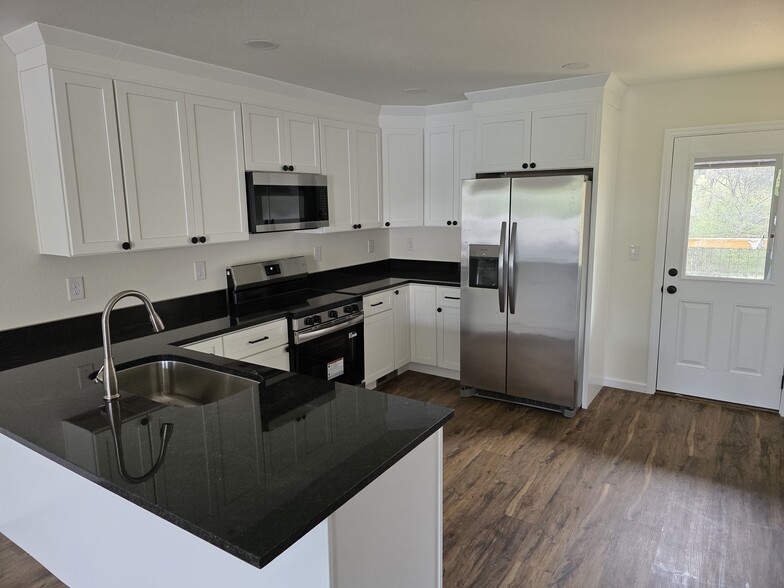 Building Photo - 1903 N Jackson St