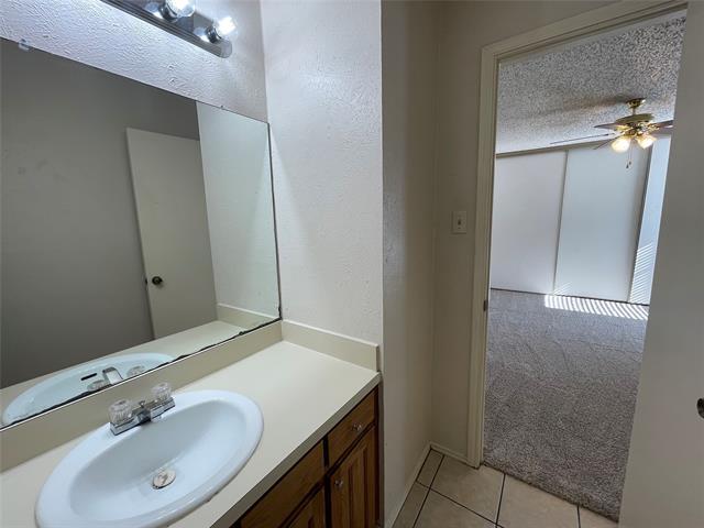 Building Photo - 5524 Lewis Ct