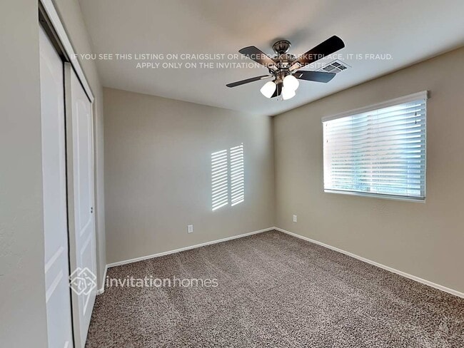 Building Photo - 3331 E Russell St