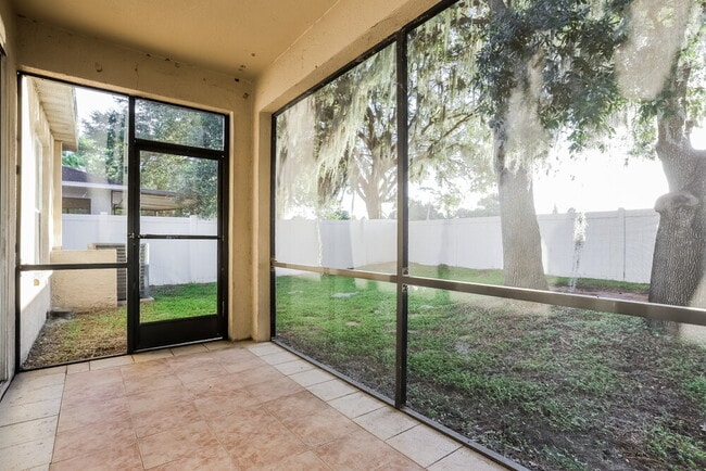 Building Photo - 8549 Deer Chase Dr