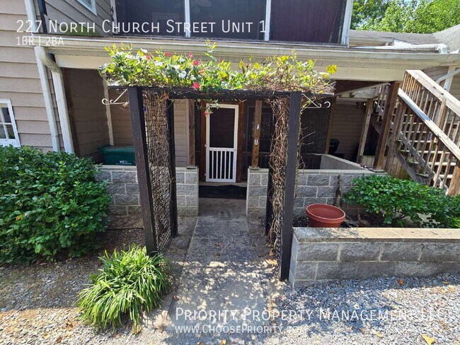 Building Photo - 227 N Church St