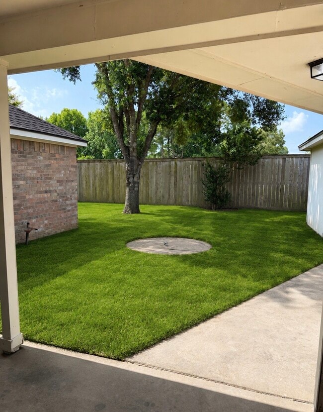 Building Photo - 6914 Sunflower Grove Dr