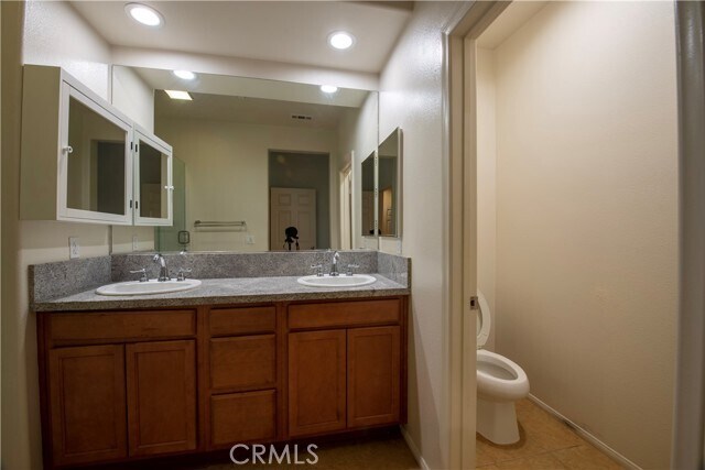 Building Photo - 12355 Azaleas Dr