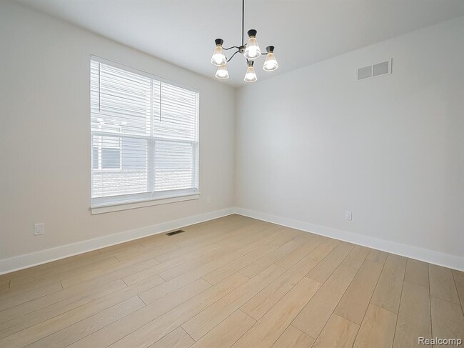 Building Photo - 5169 Poppydrew Ln