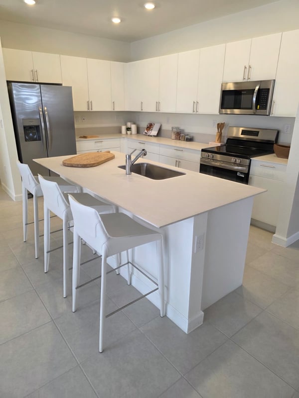 Building Photo - 268-211 NW 11th Ct