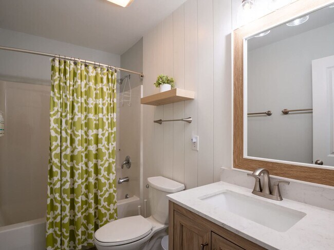 Building Photo - Wright Place Wright Time @ 809 Carolina Beach Ave N #2