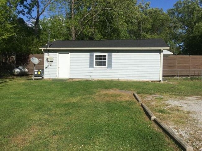 Building Photo - Charming 3 Bedroom Home Convenient to Chattanooga & Fort Oglethorpe