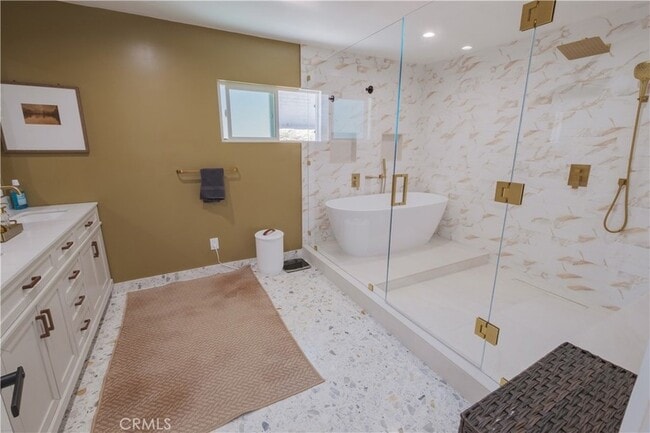 Building Photo - 9109 La Alba Dr