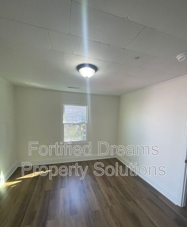 Building Photo - 1408 Diggs Blvd
