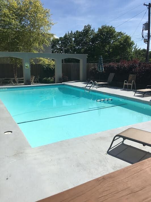 Building Photo - 4410 Jarboe St