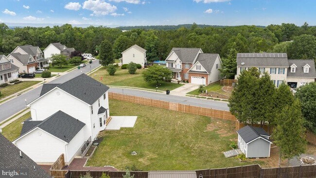 Building Photo - 677 Dellinger Dr