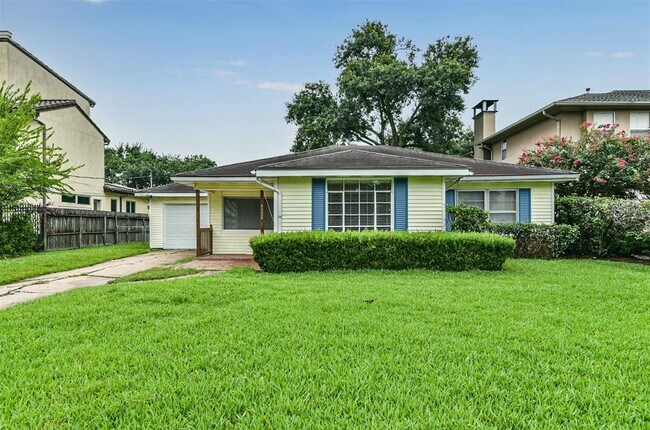 Building Photo - 4924 Palmetto St