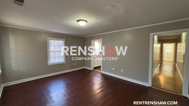 Building Photo - 1840 Hartland St