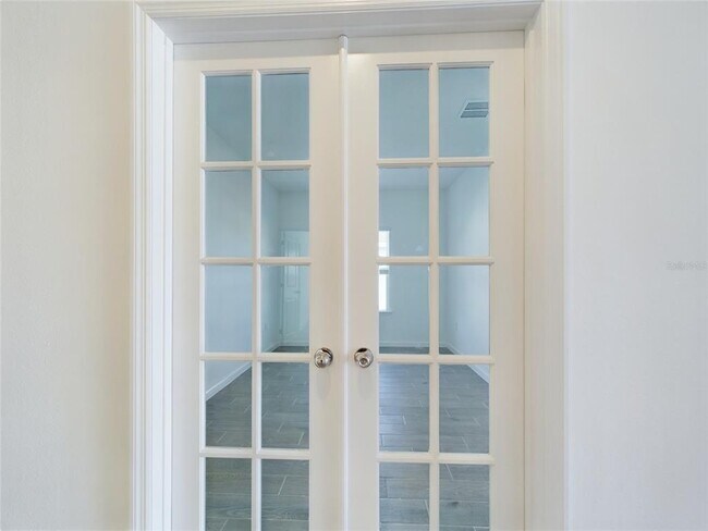 Building Photo - 7432 SW 76th Ter