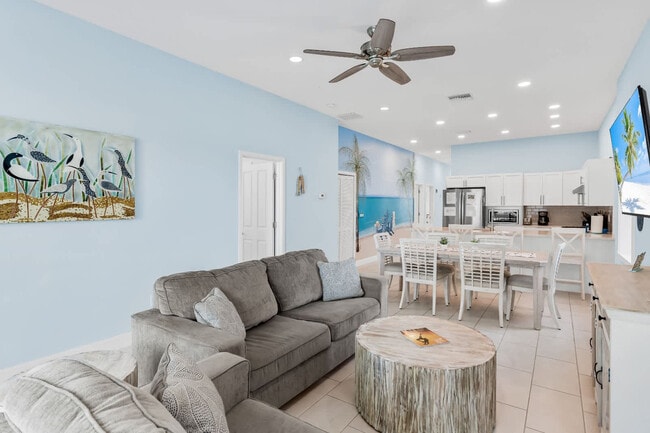 Building Photo - 19914 Gulf Blvd