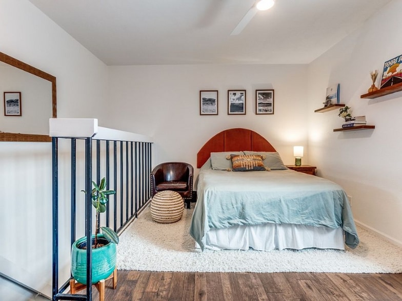 Building Photo - 5200 Martel Ave