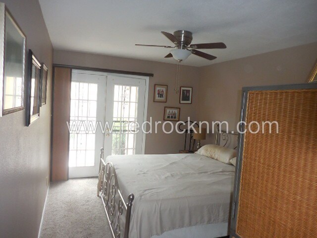 Building Photo - Single Story 2BR/2BTH Townhome in Rio Rancho!