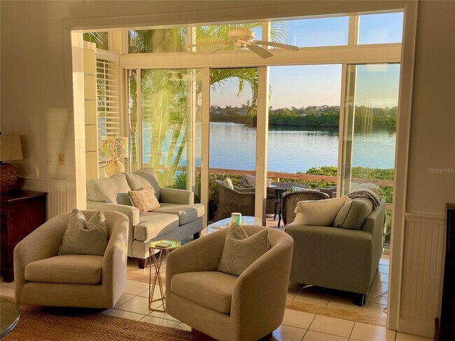 Building Photo - 6039 E Peppertree Way