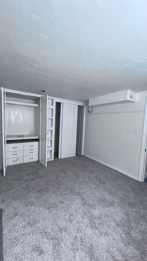 Building Photo - NEW LISTING!! Shadle 4 bedroom 2 bath