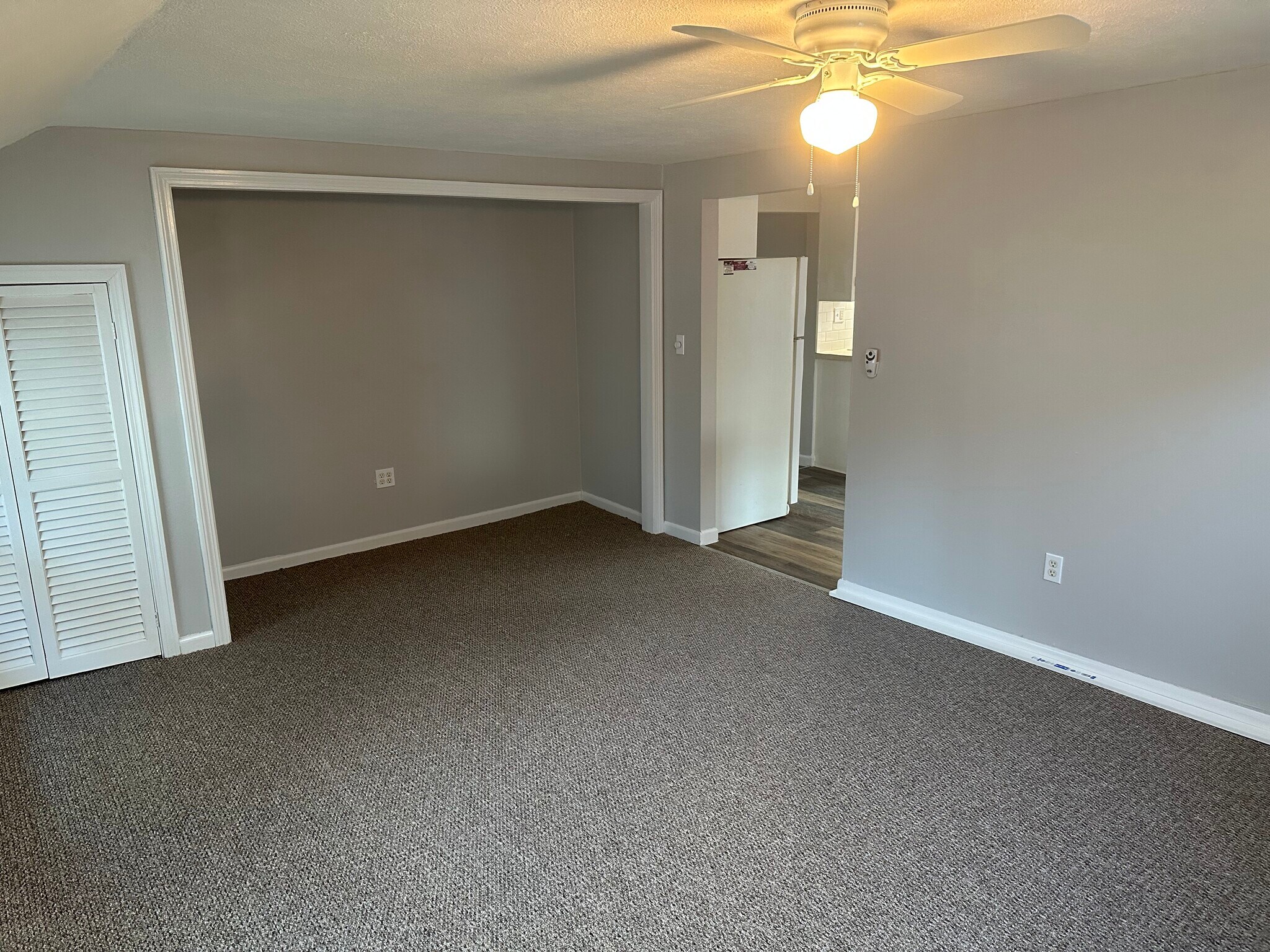 Building Photo - 30 Spring St