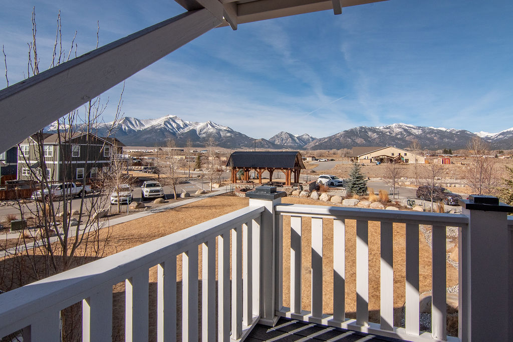 Building Photo - 120 Barnwood Cir