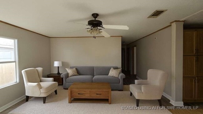 Building Photo - 11919 Kingslake Forest Dr