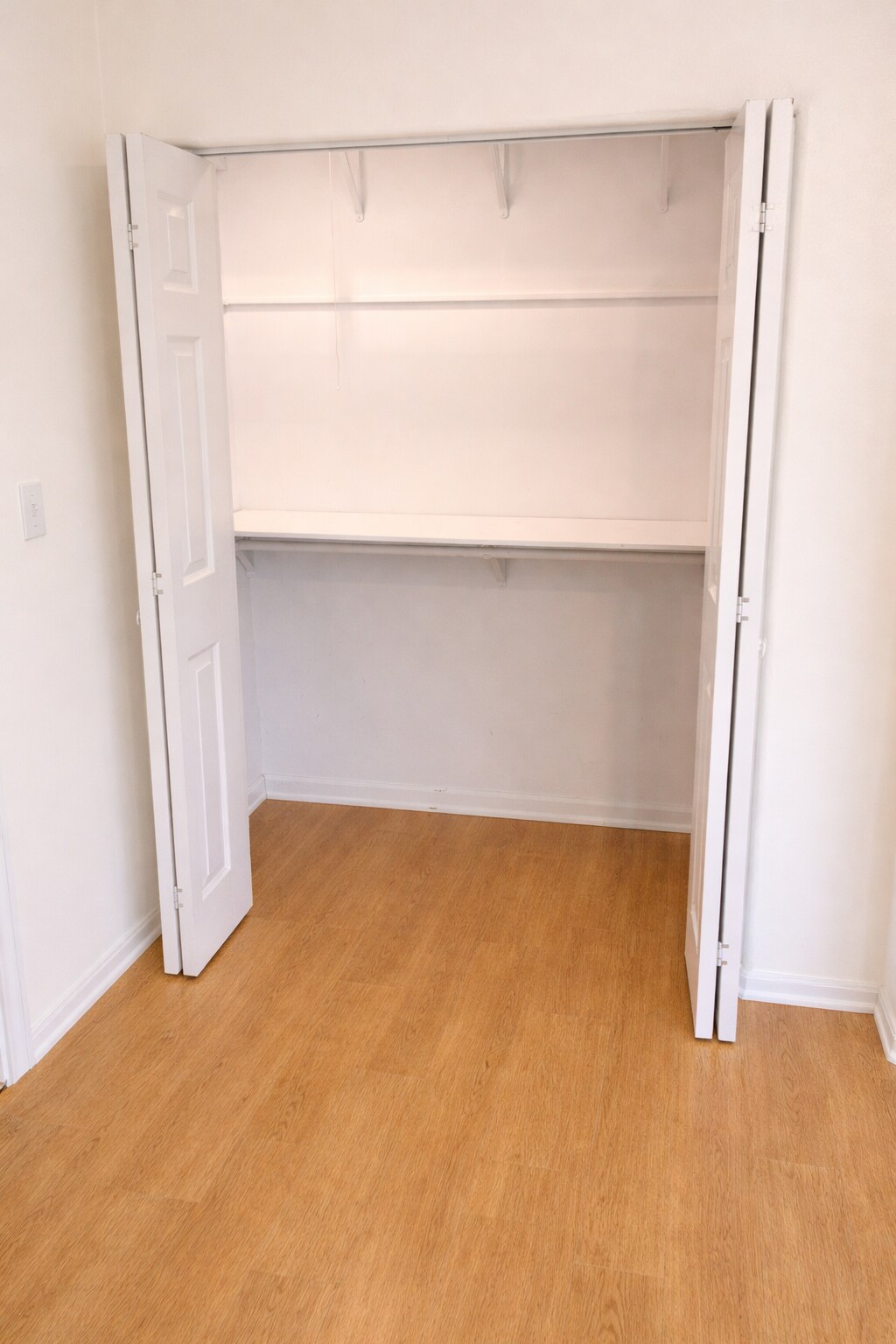 Building Photo - 13304 NE Glisan St