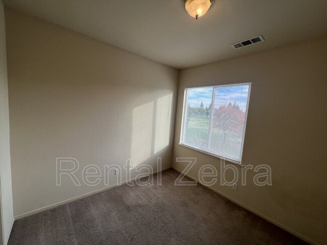 Building Photo - 1732 Presidio Ct