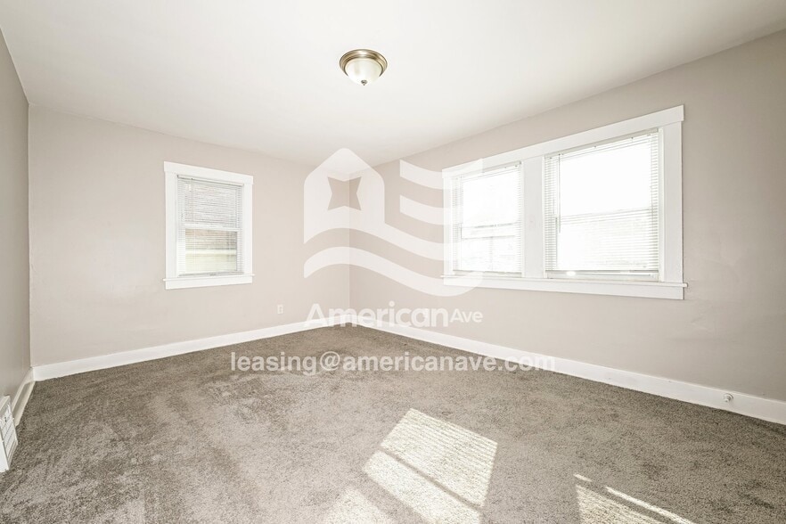 Building Photo - 1610 McMinn St