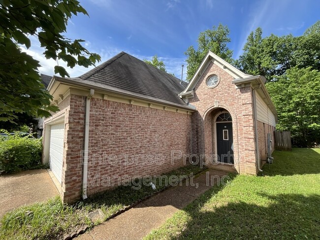 Building Photo - 2709 Bending Elm Dr