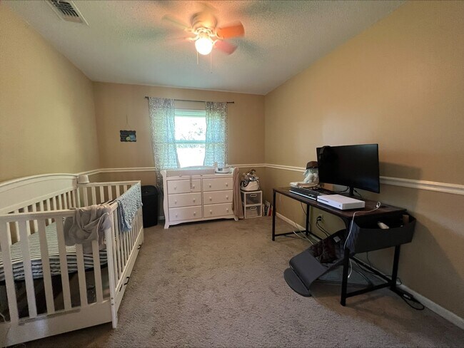 Building Photo - 352 Sailfish Dr