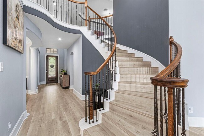 Building Photo - 16714 Radiant Lilac Trail