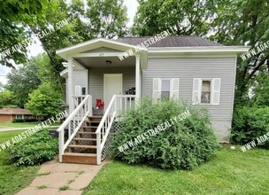 Building Photo - Cute and Affordable Olathe Apartment-Comin...
